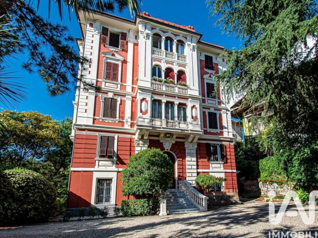Appartamento in affitto di 145 m² in Via Pisa, 42