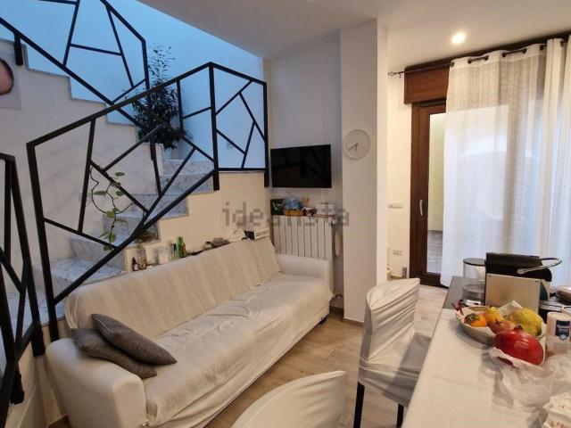 Appartamento in affitto di 145 m² in Via XX Settembre 1870, 96