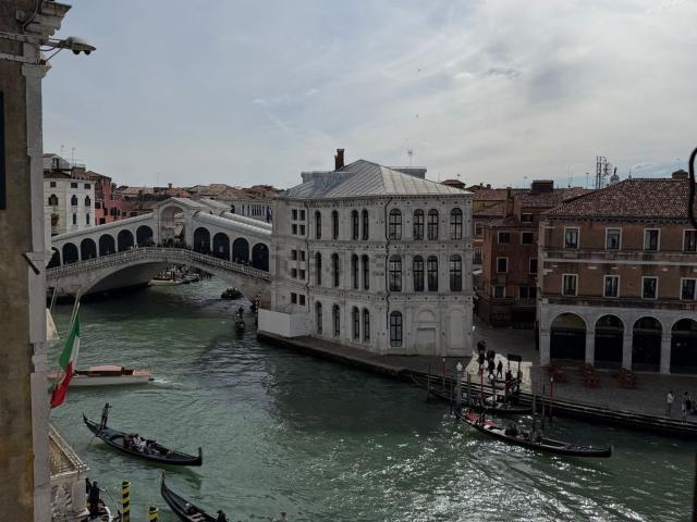 Appartamento in affitto di 145 m² in Calle Seconda del Cristo, 4389