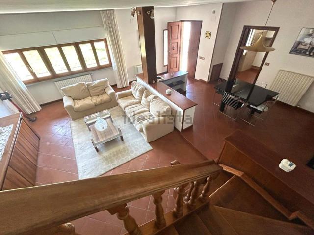 Appartamento in affitto di 147 m²