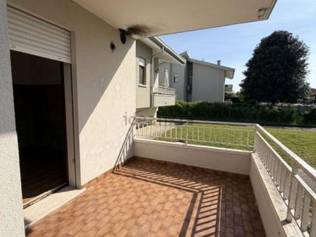 Appartamento in affitto di 150 m²