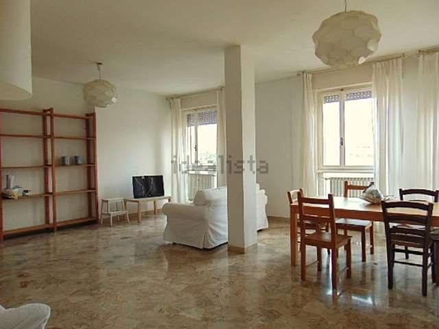 Appartamento in affitto di 150 m²