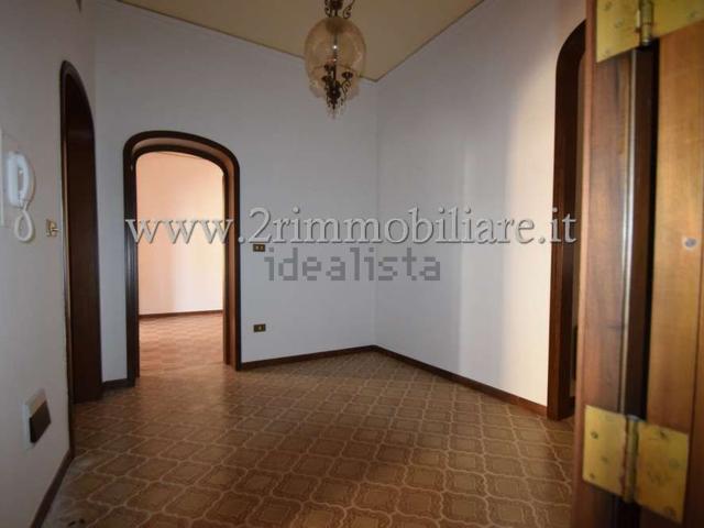 Appartamento in affitto di 150 m²