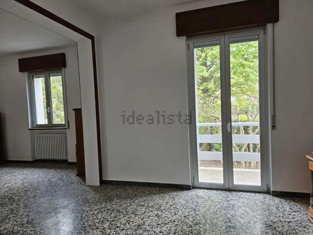 Appartamento in affitto di 150 m²