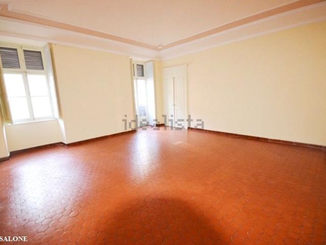 Appartamento in affitto di 150 m² in Via Corte d&apos Appello, 22