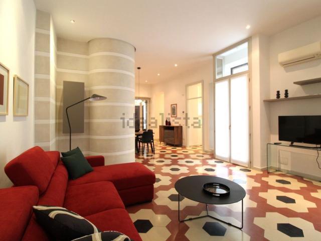 Appartamento in affitto di 150 m² in Via Carlo Cattaneo