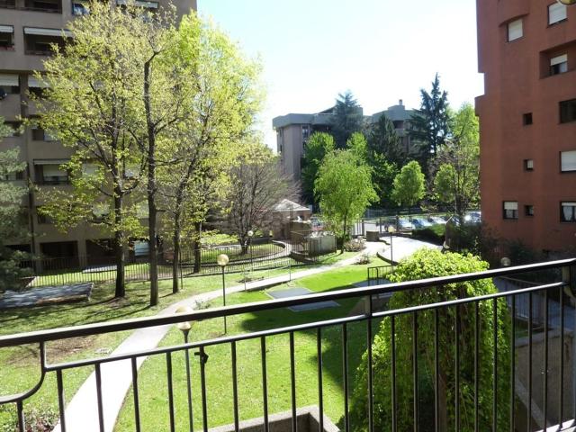 Appartamento in affitto di 150 m² in Via Don Luigi Sturzo, 7