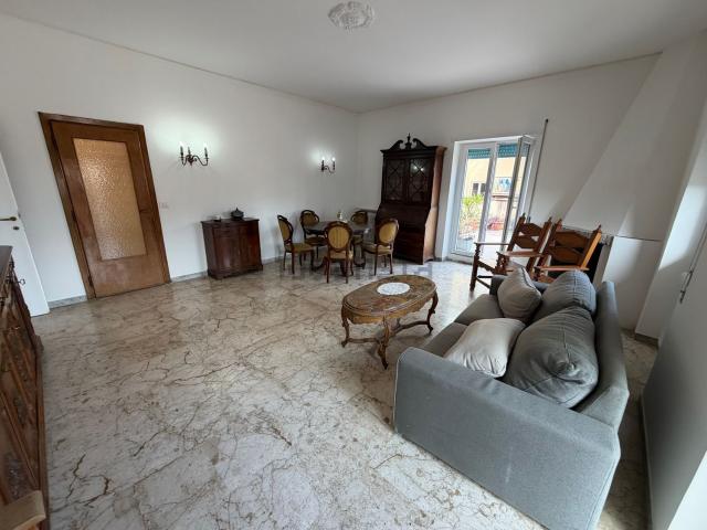 Appartamento in affitto di 150 m² in Via della Bufalotta