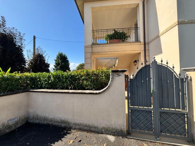 Appartamento in affitto di 150 m² in Via di Mezzo