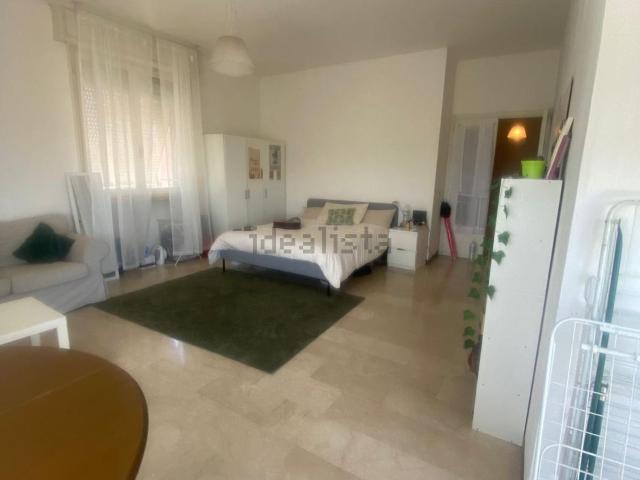 Appartamento in affitto di 150 m² in Via Ferdinando Bernini, 2