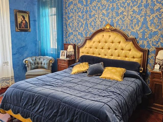 Appartamento in affitto di 150 m² in Via Lauricella, 9