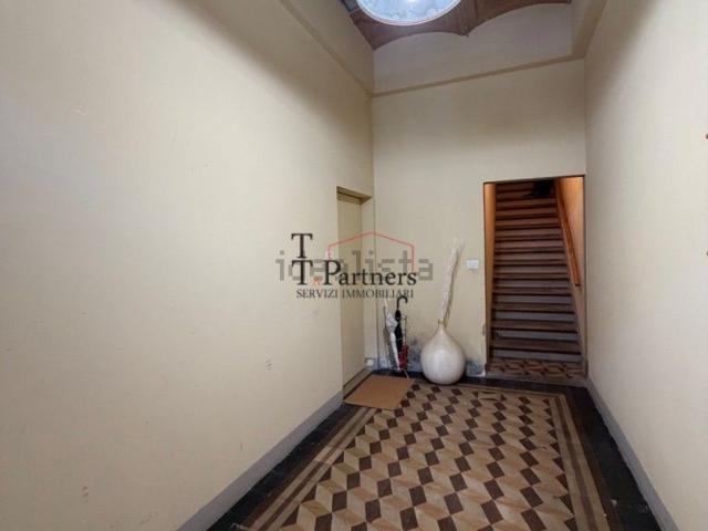 Appartamento in affitto di 150 m² in Via Matteo Renato Imbriani, 90