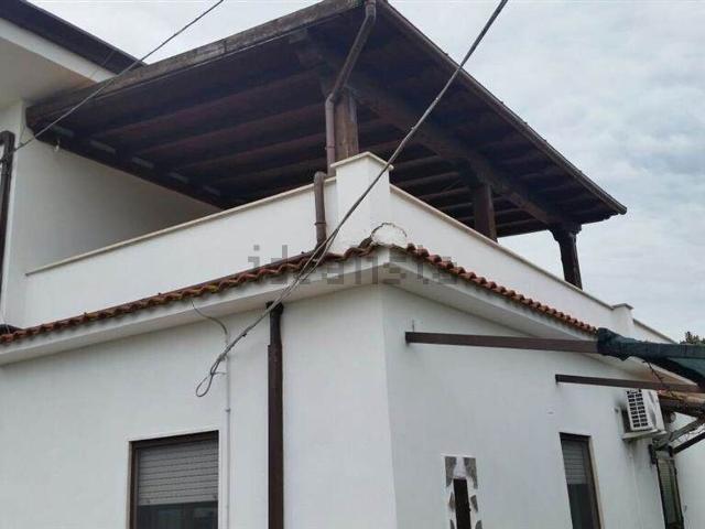 Appartamento in affitto di 150 m² in Via Maina, 5