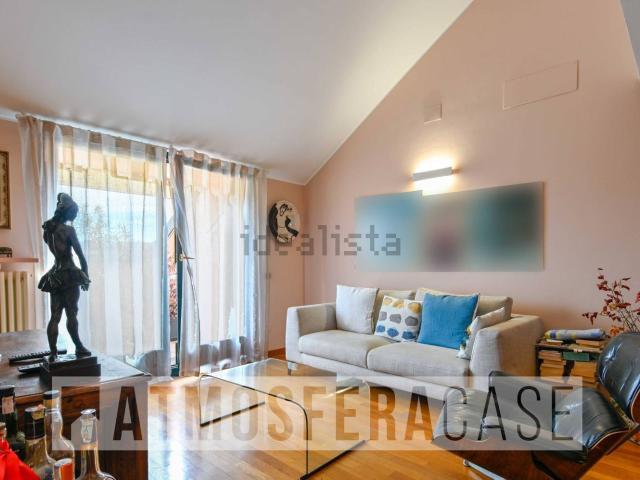 Appartamento in affitto di 150 m² in Via San Lazzaro, 9