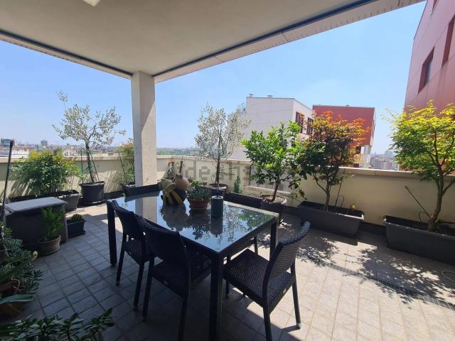 Appartamento in affitto di 150 m² in Via Principe Eugenio, 63