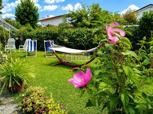 Appartamento in affitto di 150 m² in Via Terreni Pacchiani