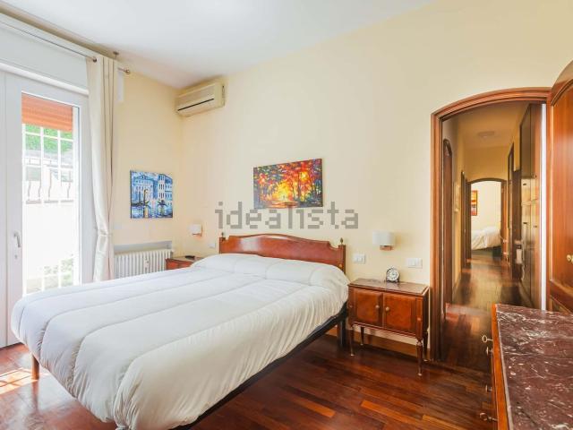 Appartamento in affitto di 150 m² in Via Tullio Levi Civita, 5