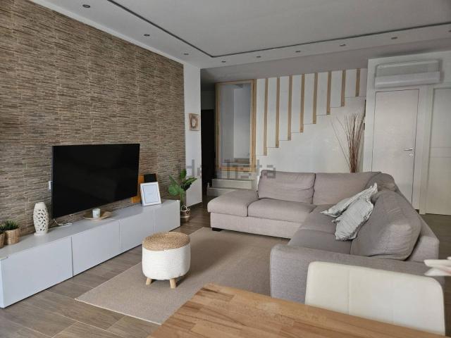 Appartamento in affitto di 150 m² in Viale Aldo Ballarin