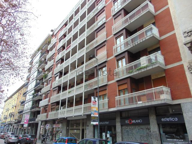 Appartamento in affitto di 150 m² in Viale Piceno, 5