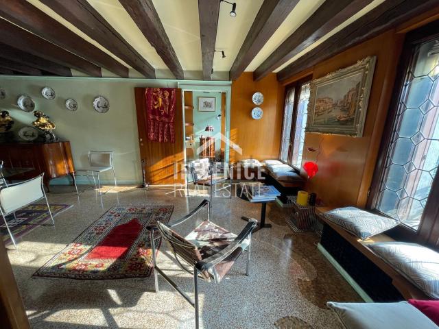 Appartamento in affitto di 150 m² in Calle del Duca