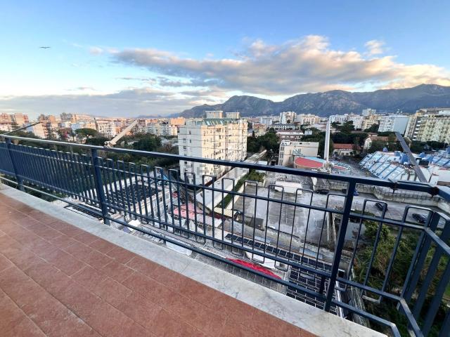 Appartamento in affitto di 150 m² in Corso Calatafimi, 338