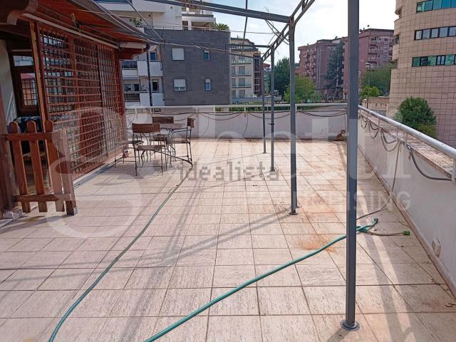 Appartamento in affitto di 150 m² in Piazza Martin Luther King