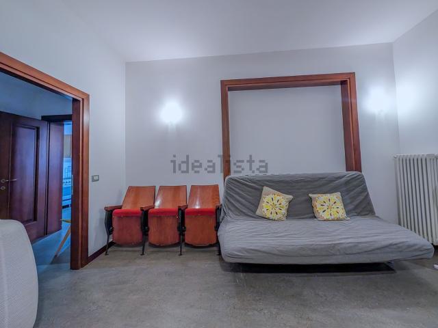 Appartamento in affitto di 150 m² in Piazzetta Capretto