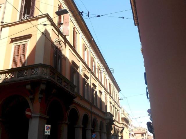 Appartamento in affitto di 150 m² in Strada Maggiore, 70