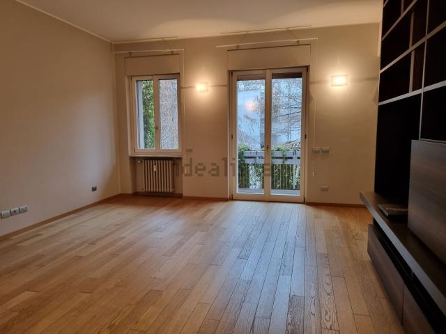 Appartamento in affitto di 152 m² in Via San Sisto, 4