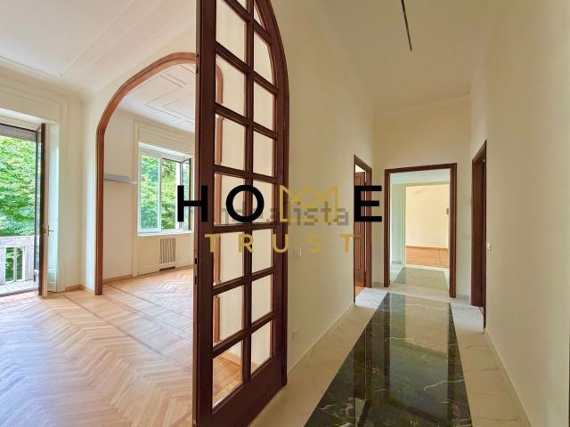 Appartamento in affitto di 152 m² in Viale Lazio, 21