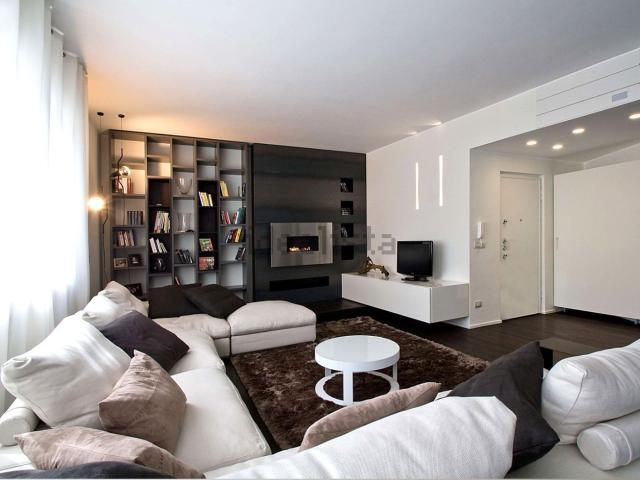 Appartamento in affitto di 154 m² in Via Vincenzo Monti, 71