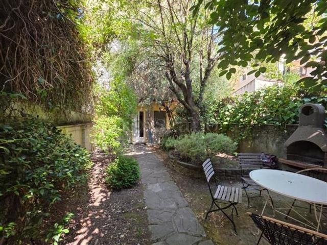 Appartamento in affitto di 155 m² in Via San Zanobi