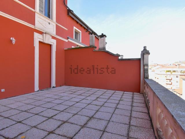 Appartamento in affitto di 156 m² in Via Antonio Stoppani, 38