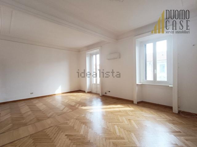 Appartamento in affitto di 156 m² in Via Gustavo Modena, 25