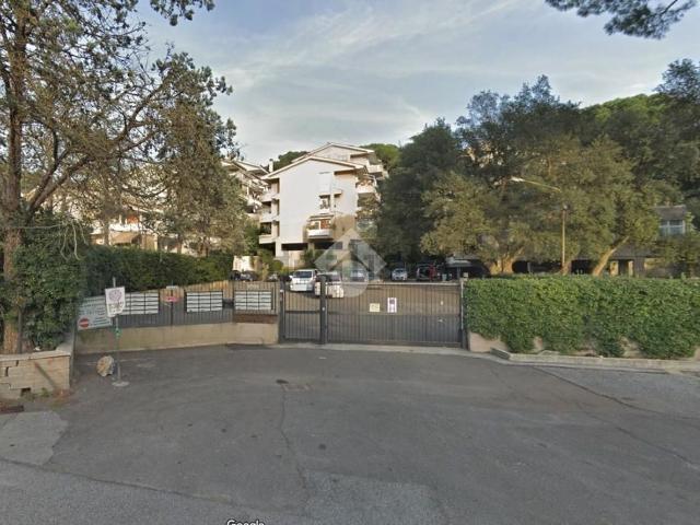 Appartamento in affitto di 15 m² in Via Ischia di Castro, 25
