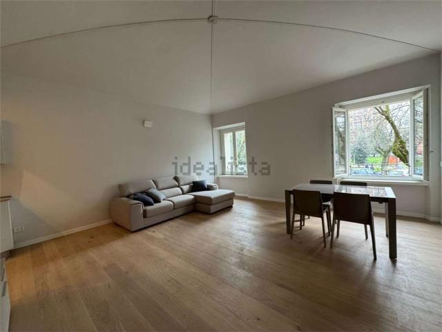 Appartamento in affitto di 160 m²