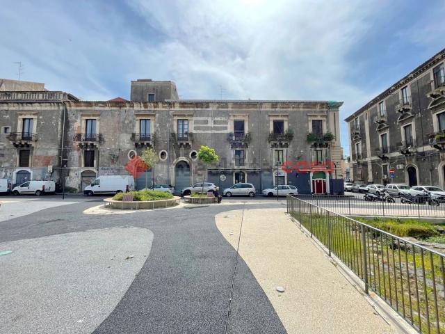 Appartamento in affitto di 160 m² in Via del Vecchio Bastione, 5