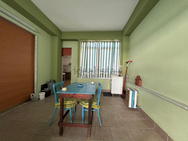 Appartamento in affitto di 160 m² in Via Manzoni