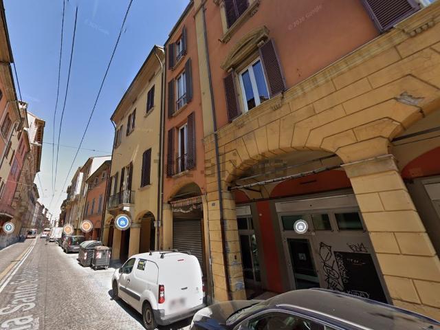 Appartamento in affitto di 160 m² in Via Santo Stefano