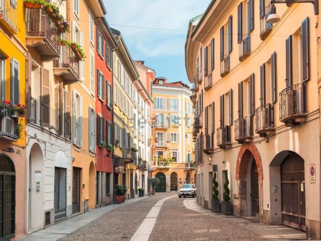 Appartamento in affitto di 160 m² in Via Pontaccio