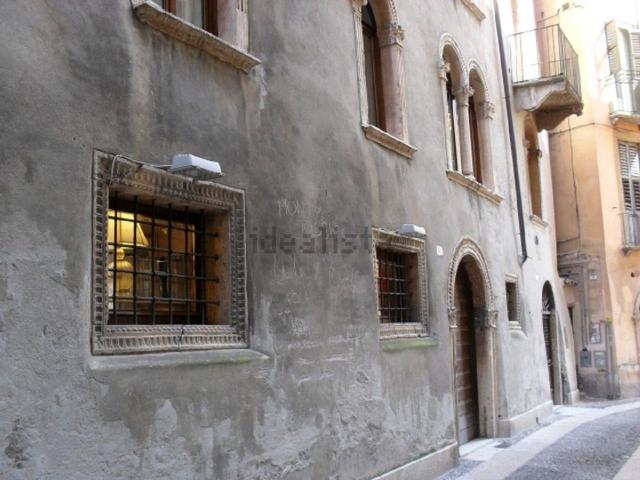 Appartamento in affitto di 160 m² in Vicolo Due Stelle