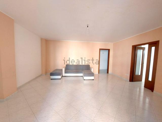 Appartamento in affitto di 160 m² in Largo Sant&apos Angelo