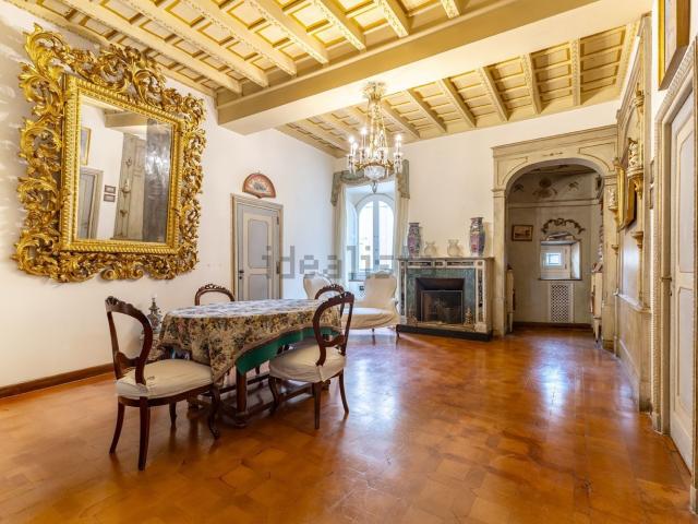 Appartamento in affitto di 160 m² in Piazza dell&apos Oro