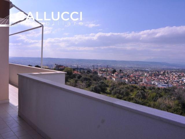 Appartamento in affitto di 160 m² in Strada Fonte Borea Colle del Telegrafo, 101