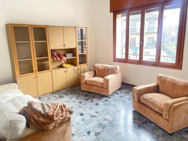 Appartamento in affitto di 163 m² in Viale Giangiorgio Trissino
