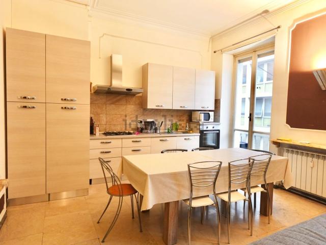 Appartamento in affitto di 165 m² in Corso Svizzera, 34