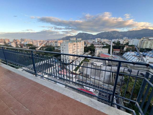 Appartamento in affitto di 166 m² in Corso Calatafimi, 338