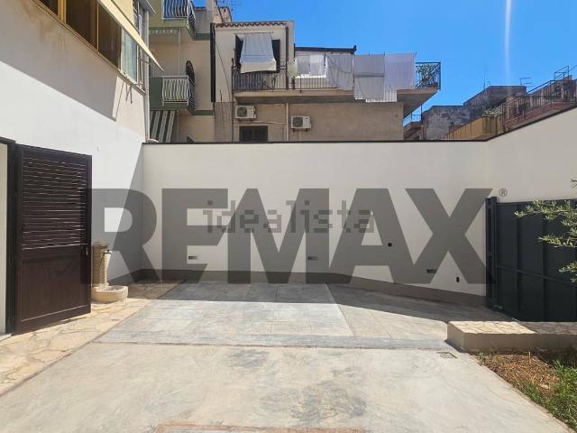 Appartamento in affitto di 170 m² in Via Affatigato, 36