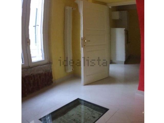 Appartamento in affitto di 170 m² in Via Albuzzi, 6