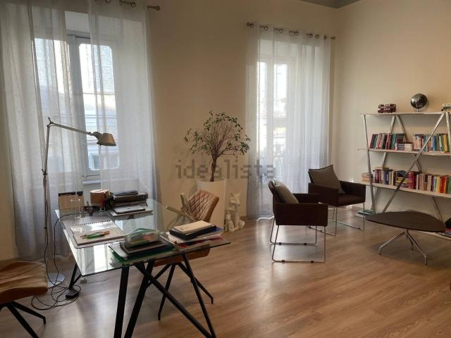 Appartamento in affitto di 170 m² in Via Giuseppe Mazzini, 1
